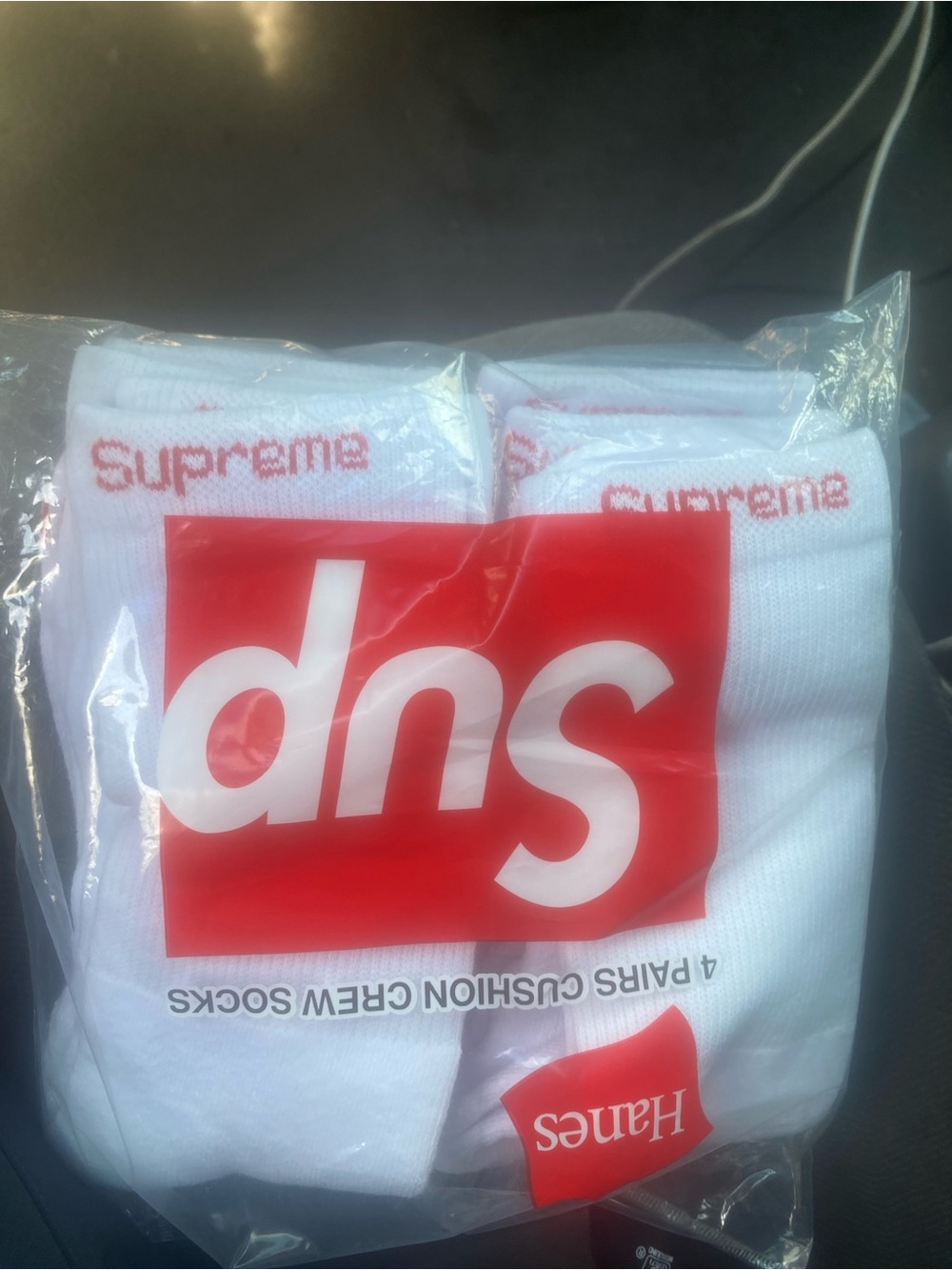 Hanes x Supreme White Crew Socks with Red Logo - Pack of 4